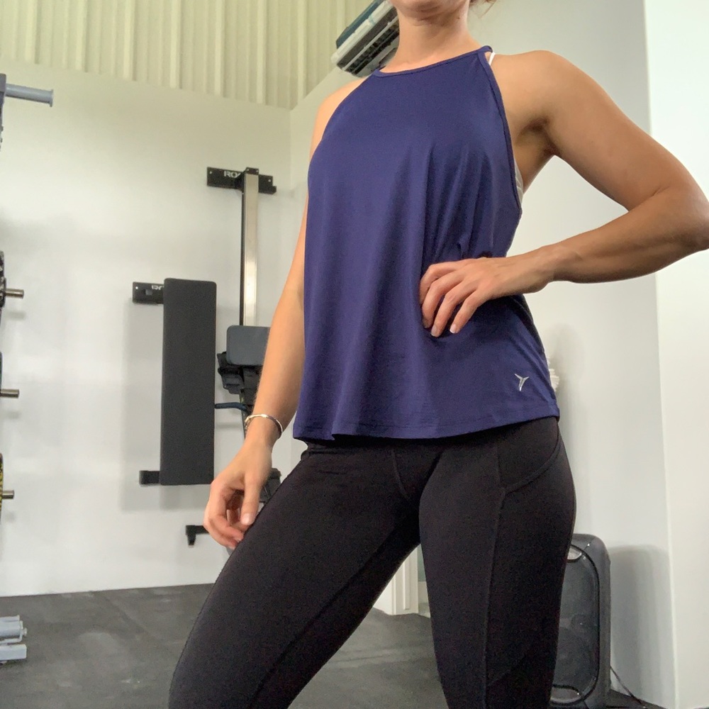 Old Navy Active workout top